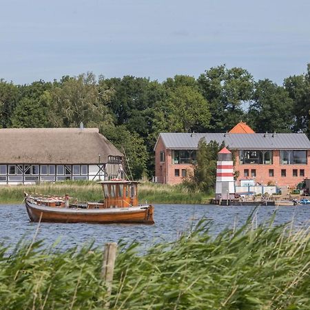 Alte Scheune am Focker Strom Mursewiek Exterior foto